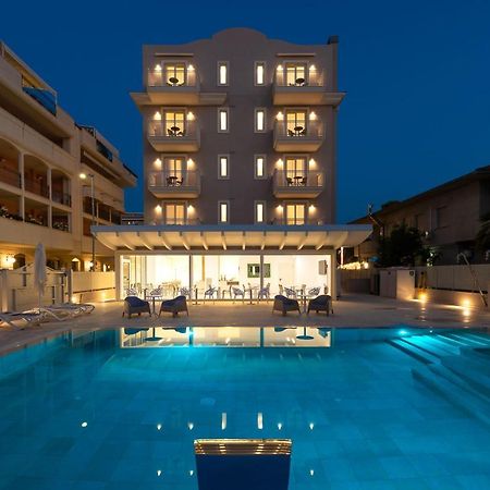 Hotel Carducci Tortoreto Esterno foto